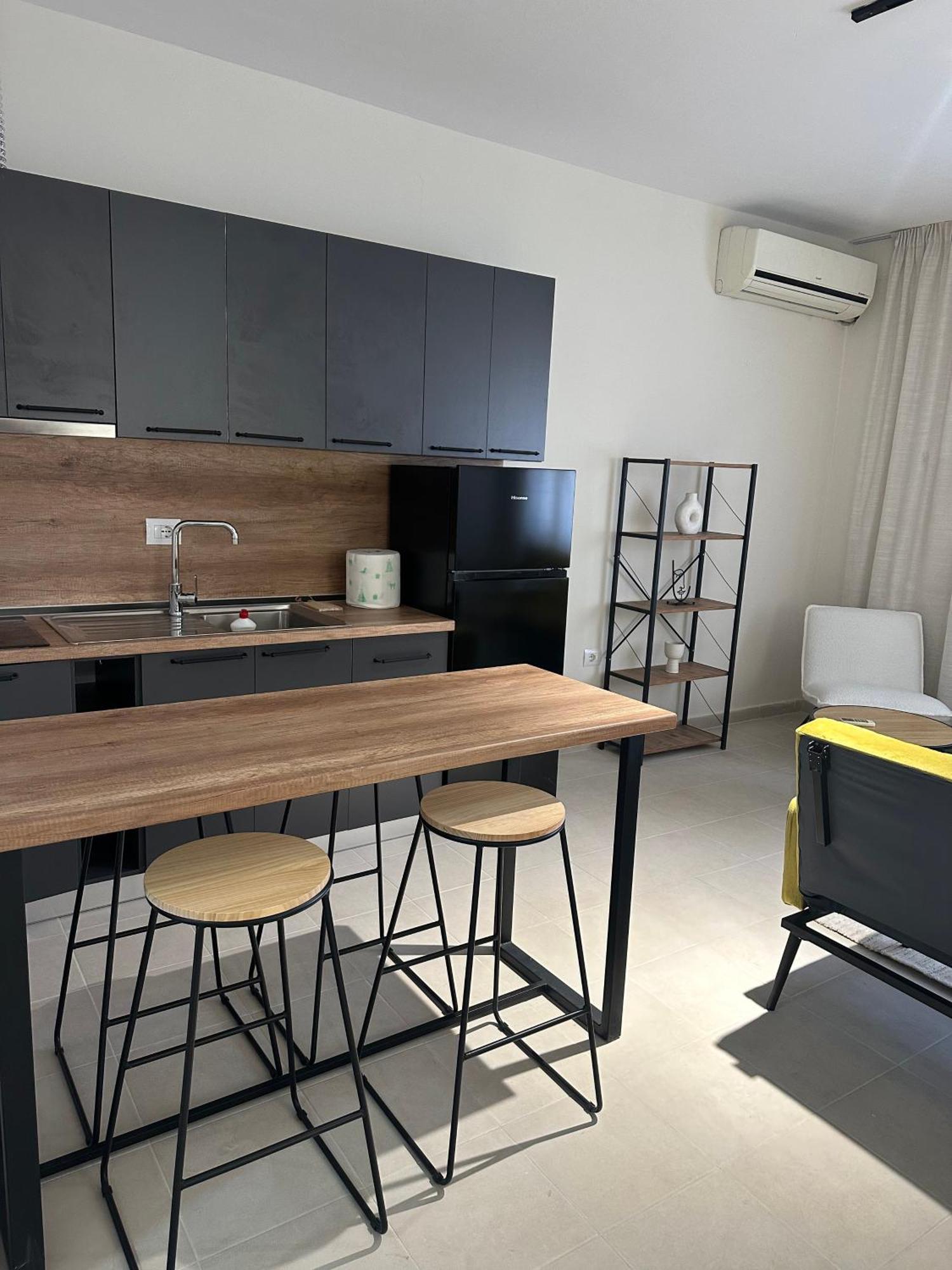 New Bazar - 2 Rooms Apartment Тирана Экстерьер фото